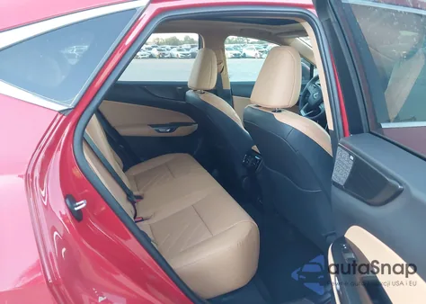 2025 Lexus Nx 350 Luxury z USA, uszkodzony, nr VIN 2T2HGCEZ3SC090272